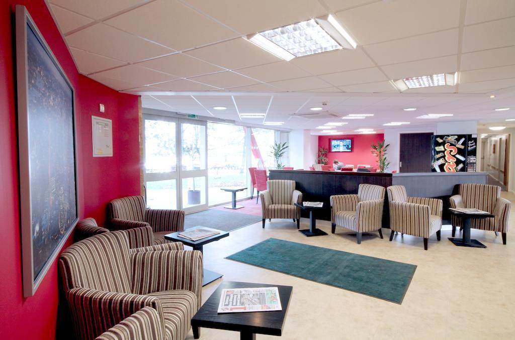 Ramada London Stansted Airport Otel Bishop's Stortford Dış mekan fotoğraf