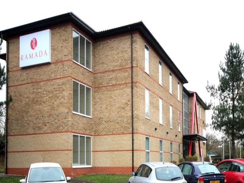 Ramada London Stansted Airport Otel Bishop's Stortford Dış mekan fotoğraf